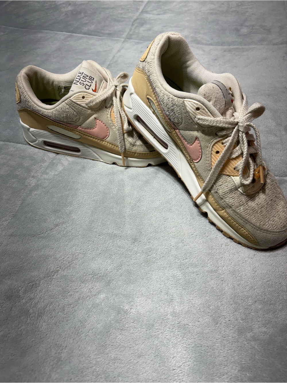Nike Air Max 90 SE Sun Club Sail Arctic Orange Women's 8.5 DJ9997-101 Excellent